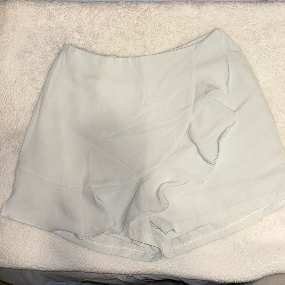 White flowy shorts